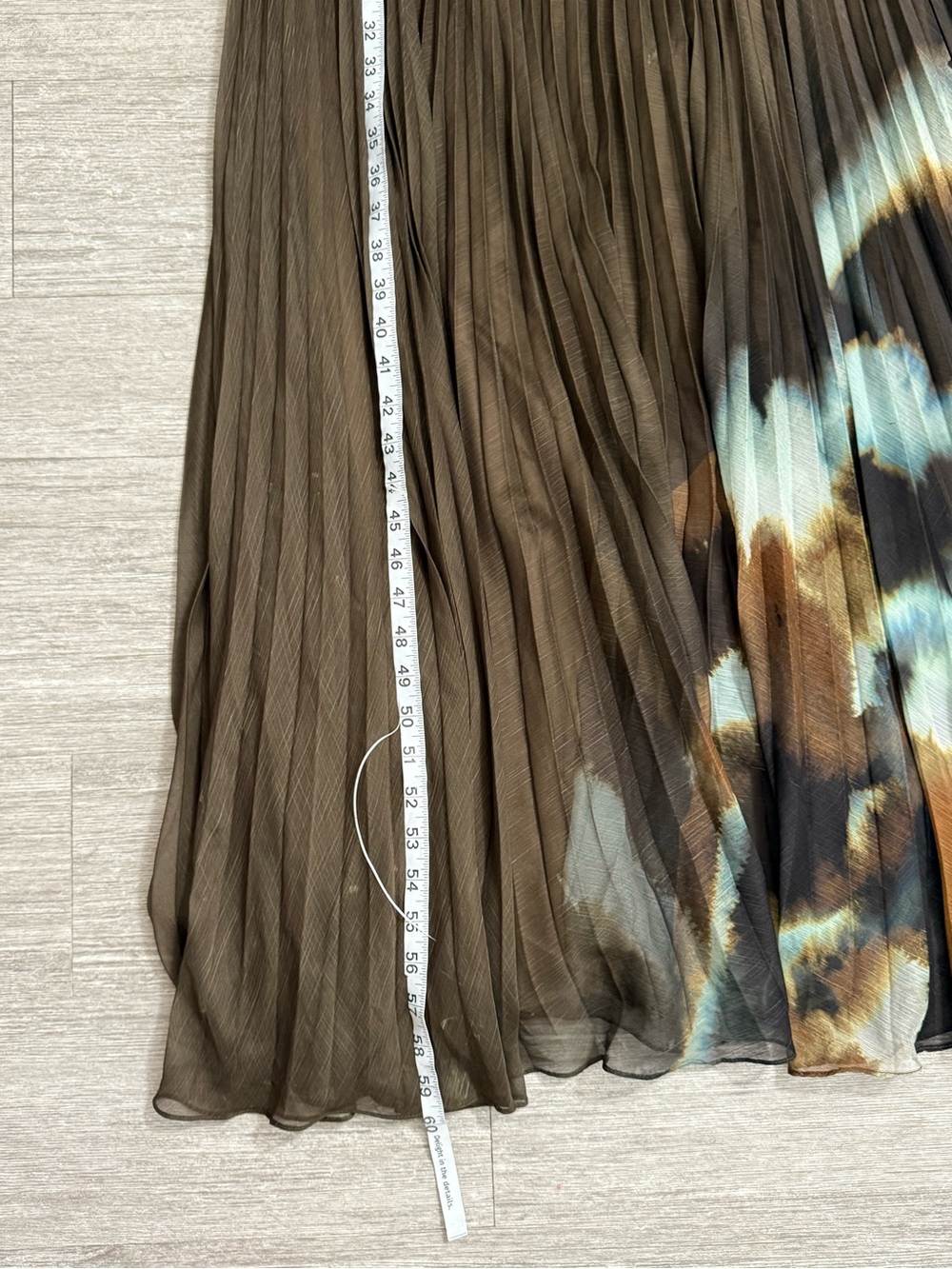 AMUR Sue Pleated Midi Dress Brown Abstract Print Pleated Chiffon Slip Dress 10 - Picture 4 of 7